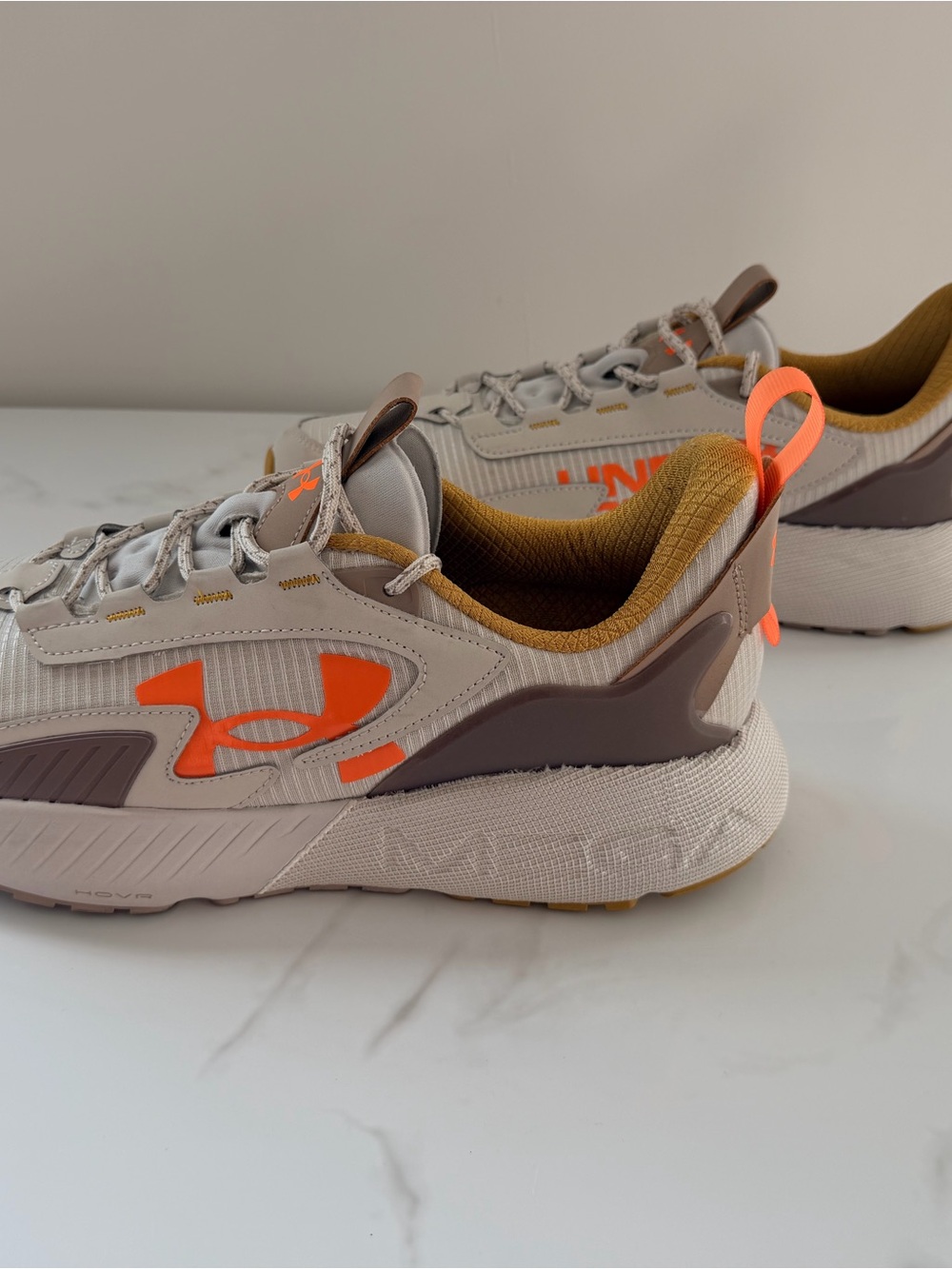 Under Armour HOVR Mega 2 MVMNT Mens Size 13 Low Top Lace Up Fog/Orange
